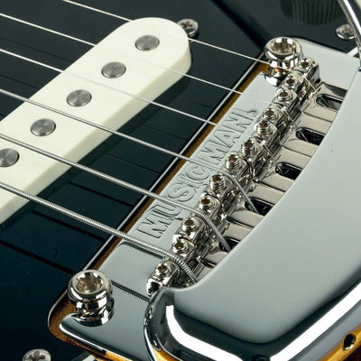 Ernie Ball Music Man - Cutlass HT Showtime Sparkle Sunburst - Musik Utan Gränser 
