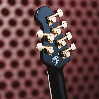 Ernie Ball Music Man - Dustin Kensrue BFR Black Honey - Musik Utan Gränser 