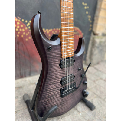 Ernie Ball Music Man - JP15 7 Trans Black Burst Flame - Musik Utan Gränser 