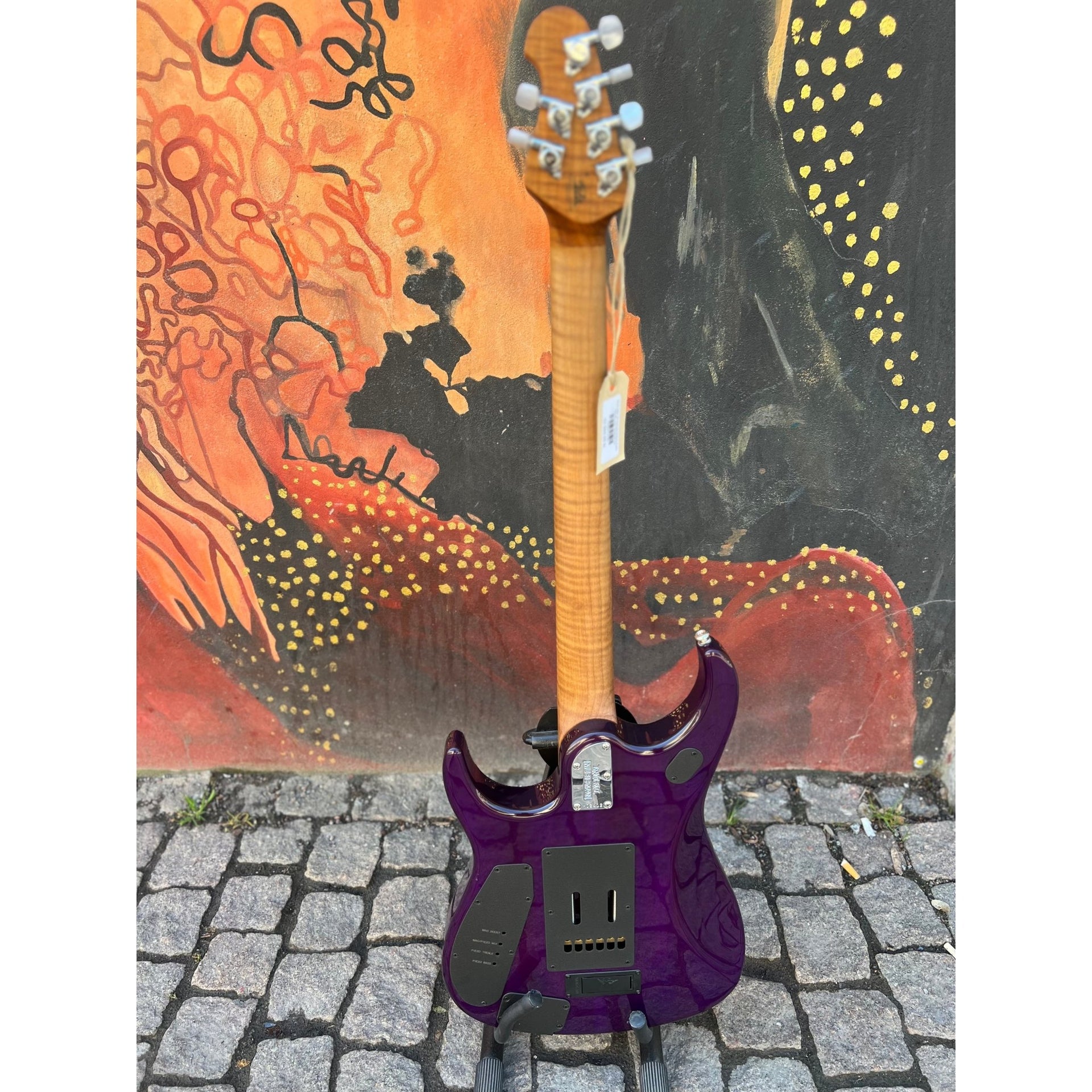 Ernie Ball Music Man - JP15 Purple Nebula Flame - Musik Utan Gränser 