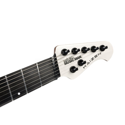 Ernie Ball Music Man - Kaizen 7 Chalk White - Musik Utan Gränser 