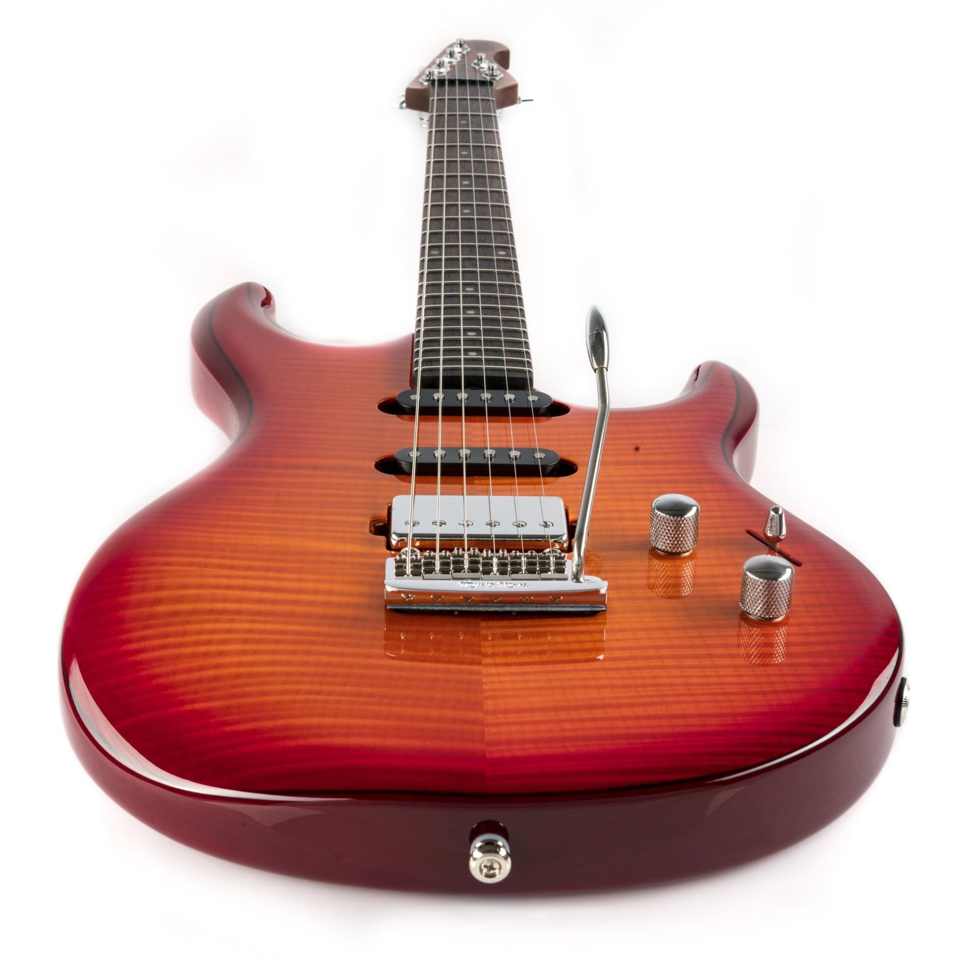 Ernie Ball Music Man - Luke III HSS Cherry Sunburst Flame Maple Top - Musik Utan Gränser 