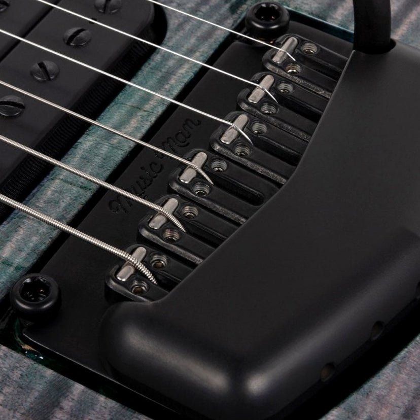 Ernie Ball Music Man - Majesty Maple Top Crystal Amethyst Limited Edition - Musik Utan Gränser 
