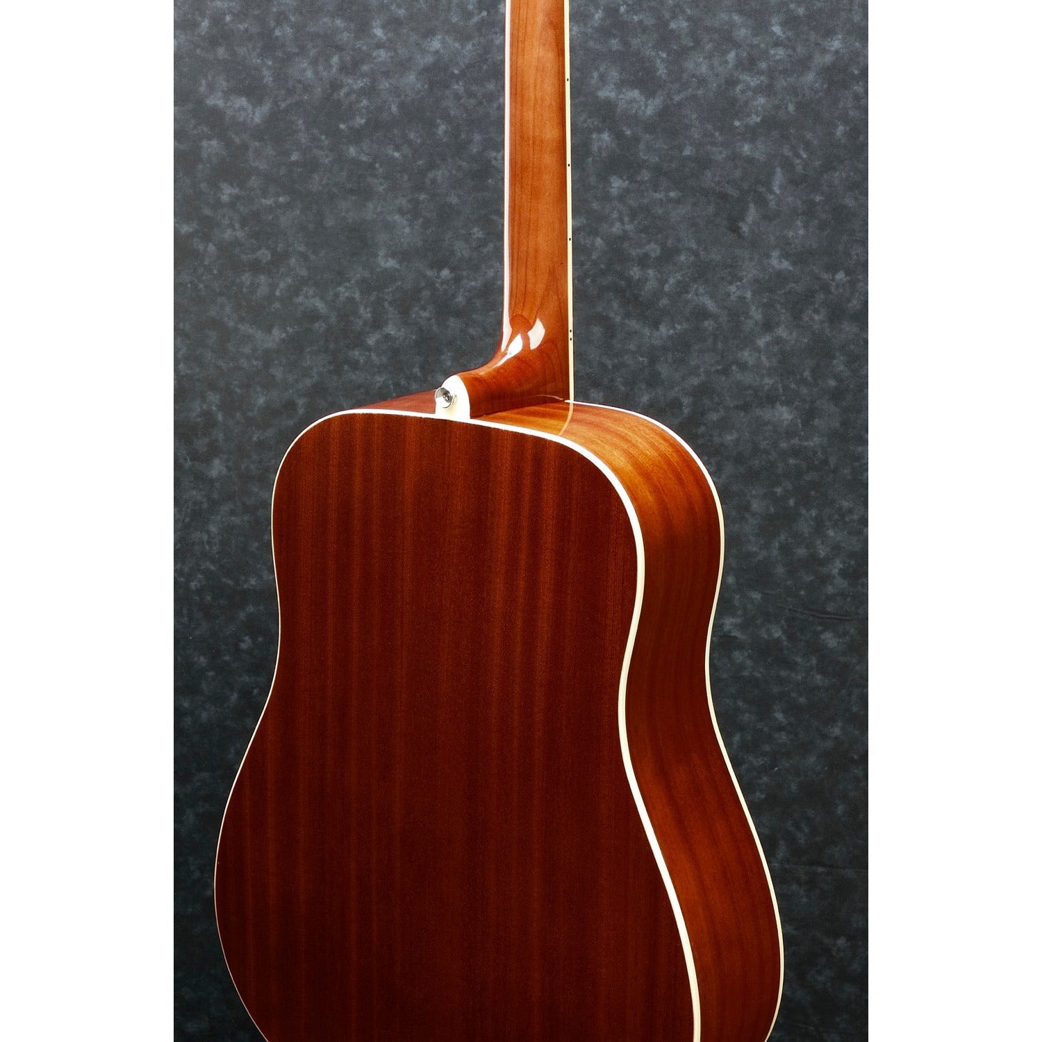 Ibanez - PF15-NT - Musik Utan Gränser 
