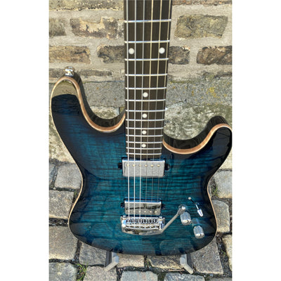 Ernie Ball Music Man - Sabre Blue Burst - Musik Utan Gränser 