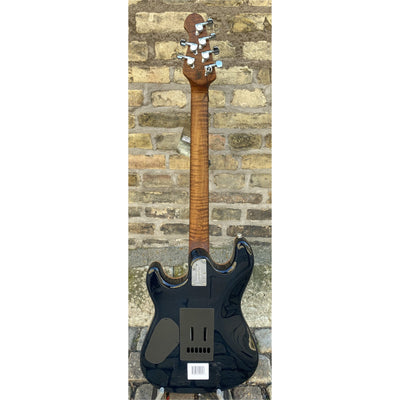 Ernie Ball Music Man - Sabre Blue Burst - Musik Utan Gränser 