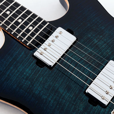 Ernie Ball Music Man - Sabre HH Deep Blue Burst - Musik Utan Gränser 