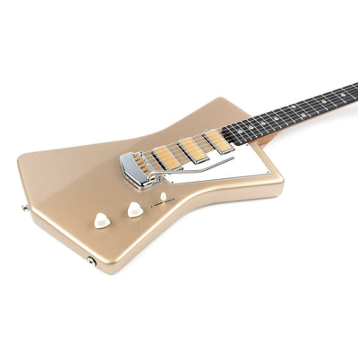 Ernie Ball Music Man - St. Vincent Goldie Cashmere - Musik Utan Gränser 