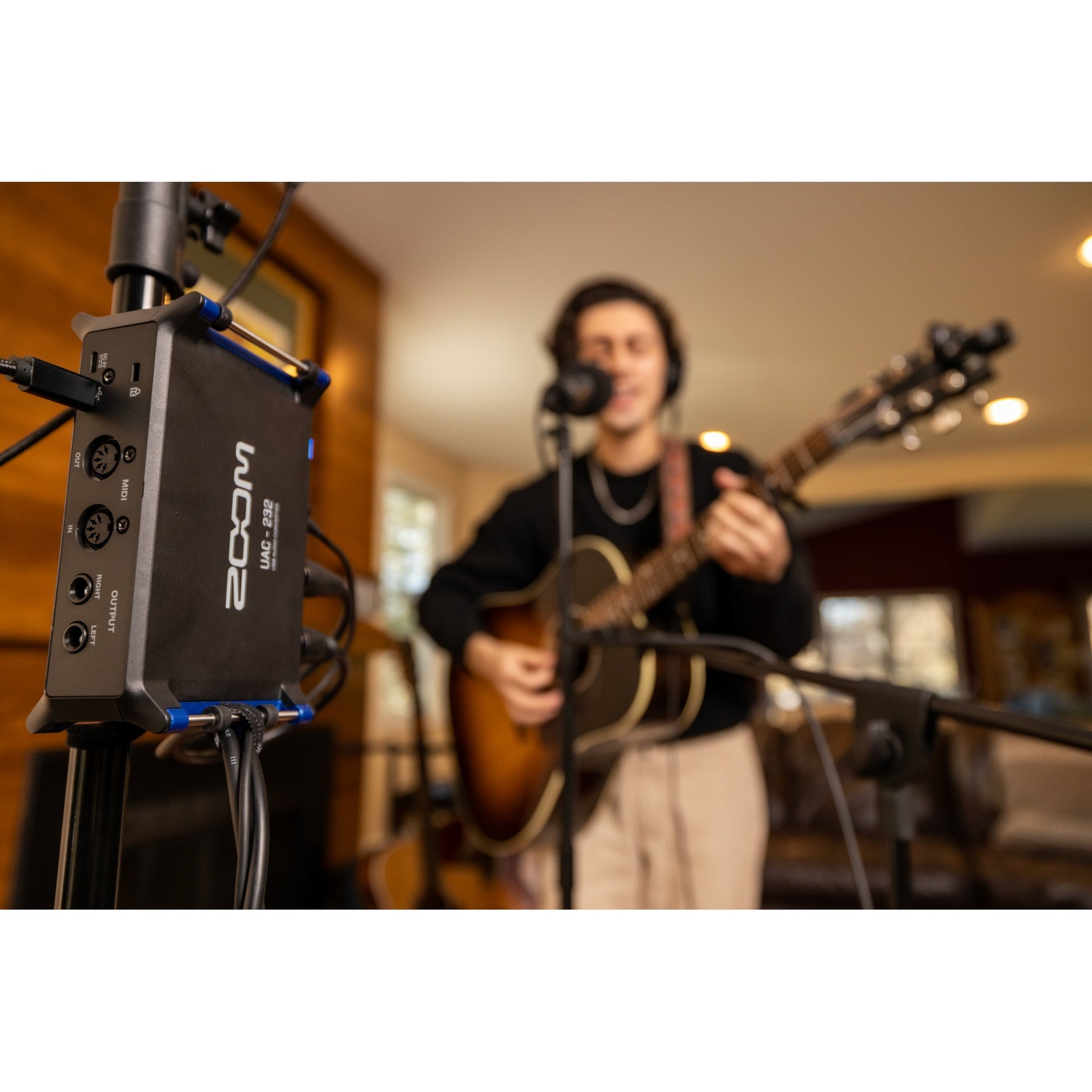 Zoom - UAC-232 32-bit Float Audio Interface - Musik Utan Gränser 