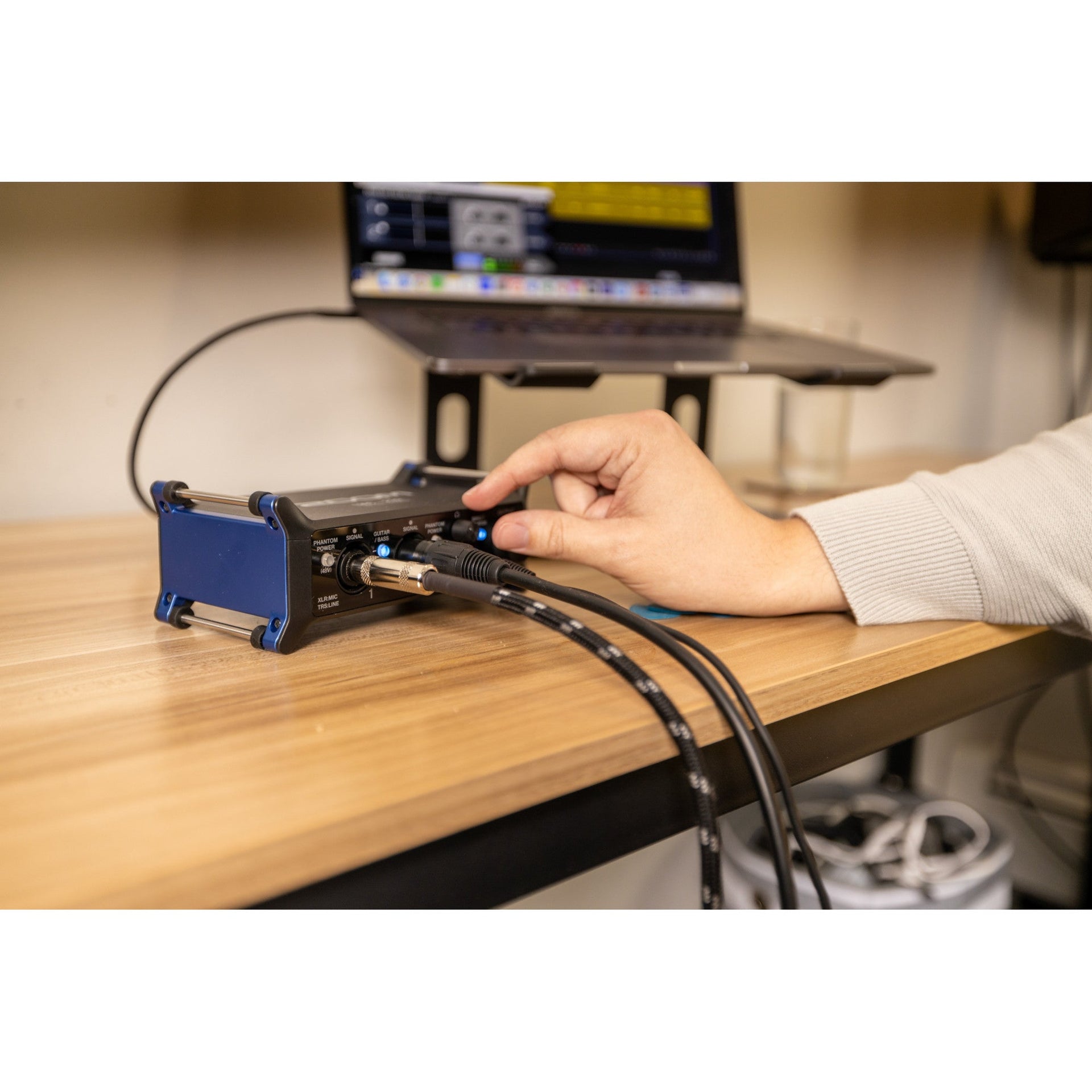 Zoom - UAC-232 32-bit Float Audio Interface - Musik Utan Gränser 