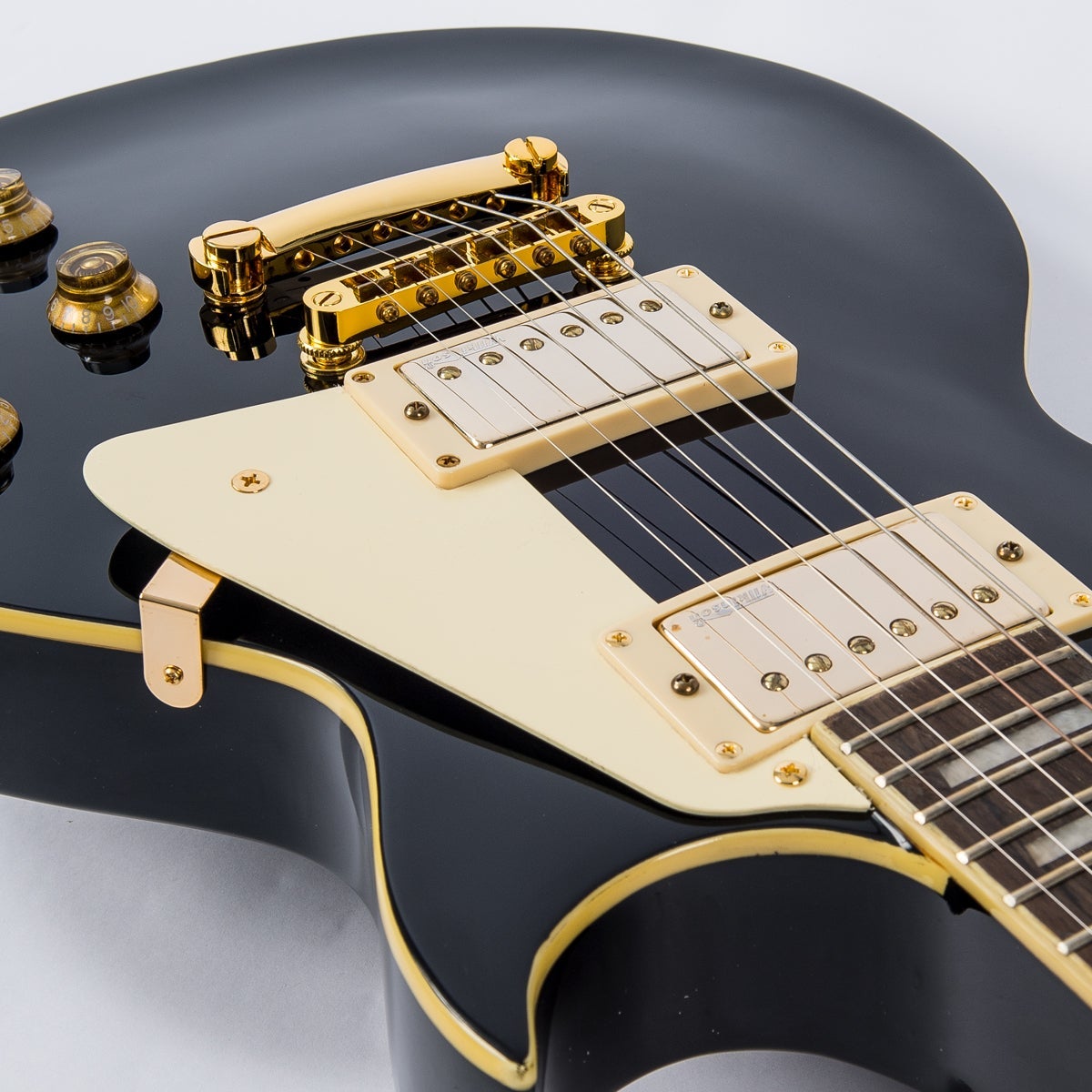 Vintage - V100BB Gloss Black - Musik Utan Gränser 