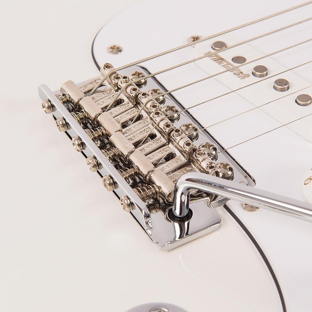 Vintage - V6 Fillmore Olympic White - Musik Utan Gränser 